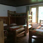 אכסניה Malka Yurta Hut פניצ'ישטה