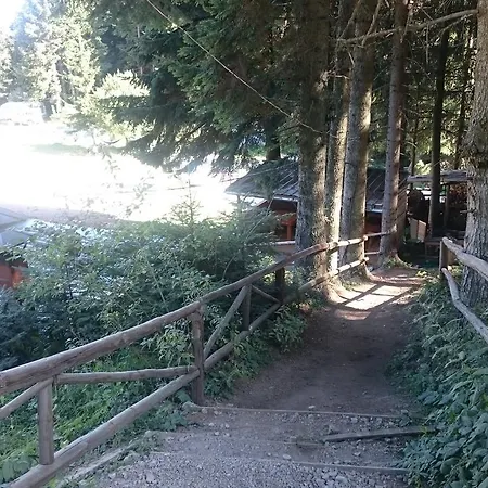 Malka Yurta Hut Jaktstuga Panichishte