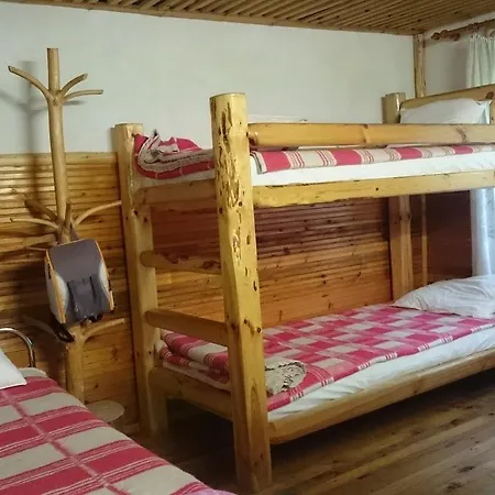 Malka Yurta Hut Jaktstuga *