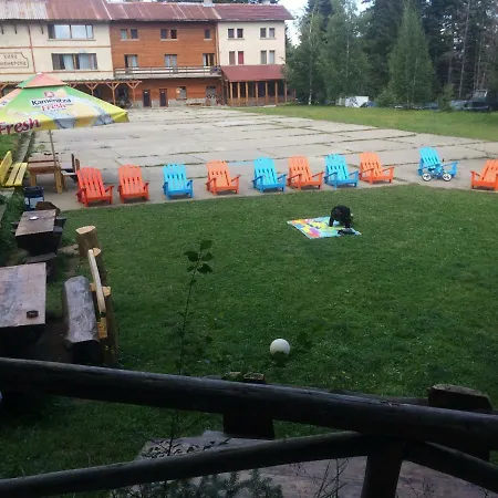 малка юрта Хижа *
