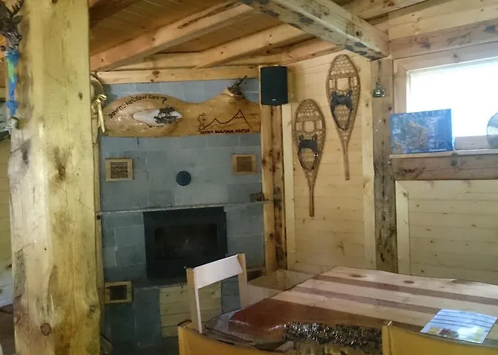 Lodge Malka Yurta Hut *